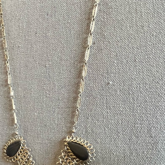 Artisan Peruvian Necklace • Signature Peruvian Wire Work w/ Black Stone - Picture 4 of 6